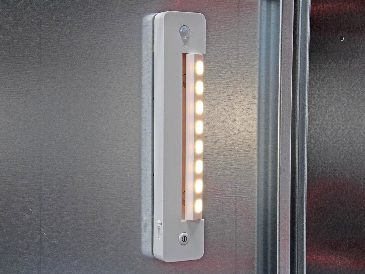 LED-SCHRANK-LEUCHTE