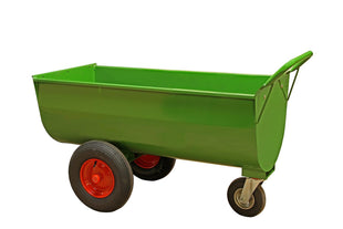 Feed wagon with a capacity of approx. 250 liters 