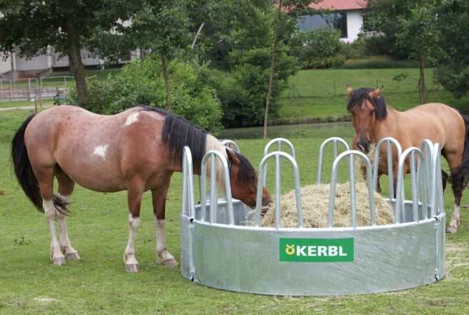 Kerbl Rundraufe mit 12 Fressplätzen: Effiziente Futterversorgung für Pferde und Rinder