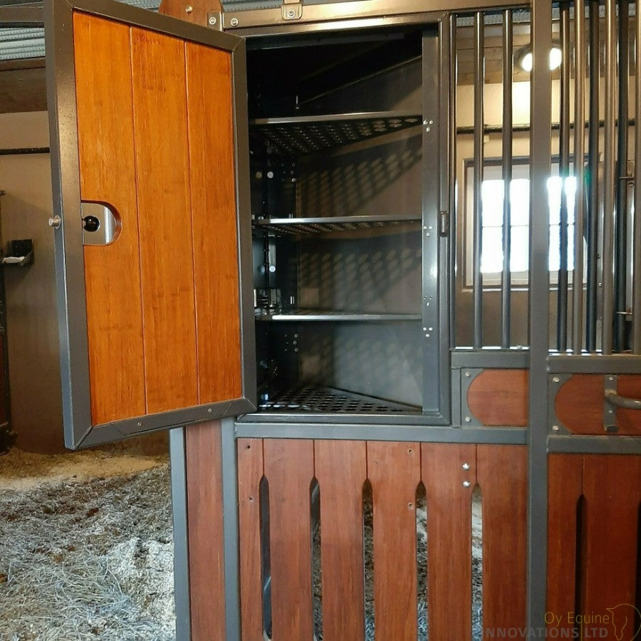 Growi® Heinätin 704 Raufutter-Automat für Pferdeboxen, Zeitgesteuert, 4 Portionen, 70cm Breite